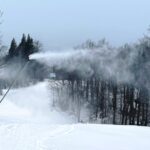 snowmaking-on-sams-run-2